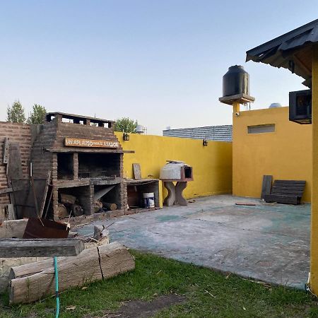 Los Tres Chiflados Chascomús Εξωτερικό φωτογραφία